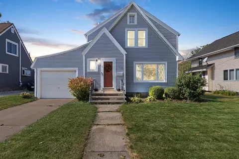 140 S Main St, Kimberly, WI 54136