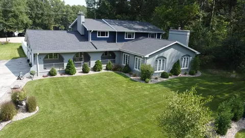4412 Indian Trl, Green Bay, WI 54313