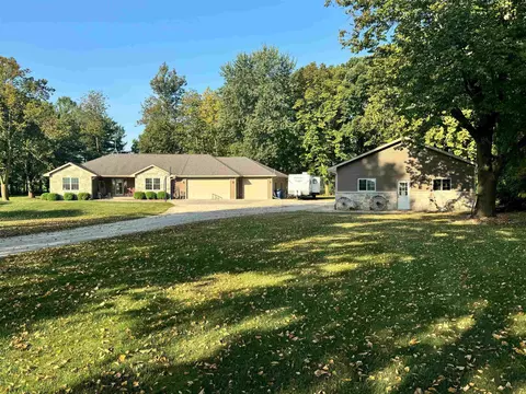 n8794 Townline Road, Van Dyne, WI 54979