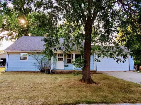 2307 S Walden Ave, Appleton, WI 54915