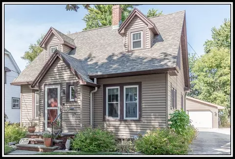1202 W Summer St, Appleton, WI 54914