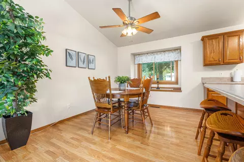 Dining - 317 E Hoover Ave, Appleton, WI 54915 photo 2 of 2