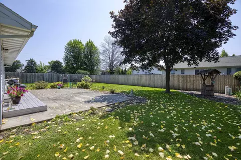 Exterior - 317 E Hoover Ave, Appleton, WI 54915 photo 4 of 9