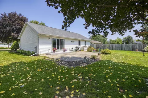 Exterior - 317 E Hoover Ave, Appleton, WI 54915 photo 5 of 9