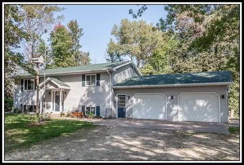 n3110 Alfreds Road, Weyauwega, WI 54983