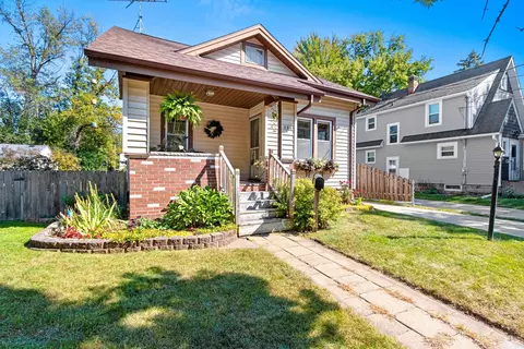 396 Nassau St, Menasha, WI 54952