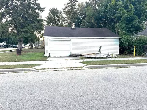 413 5th Ave, Menominee, MI 49858 photo 4