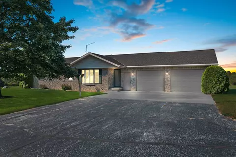 3197 County Road C, Oconto Falls, WI 54154