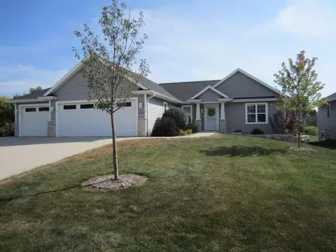 1163 Martin Ave, Fond Du Lac, WI 54935