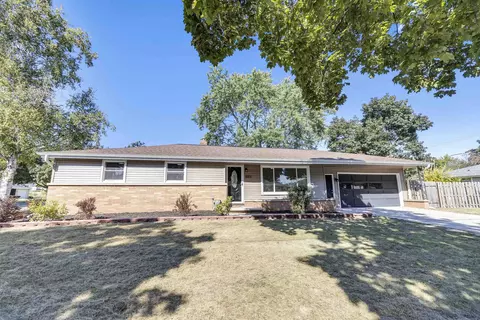 920 Bader St, Green Bay, WI 54302