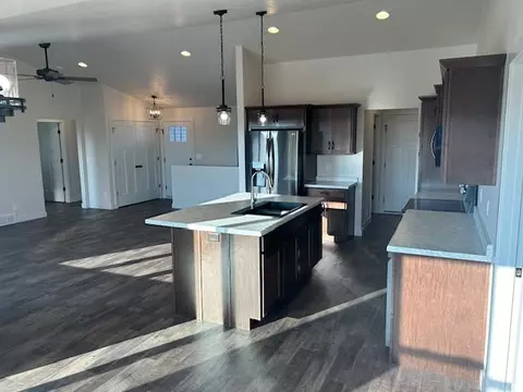 5646 N Yosemite Ln, Appleton, WI 54913 photo 9
