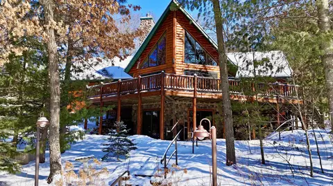n1214 Morning Star Road, Keshena, WI 54135