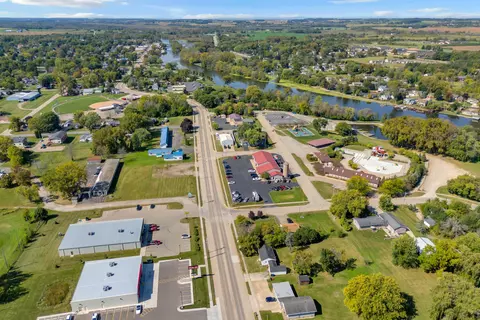 1213 E Main St, Omro, WI 54963 photo 20