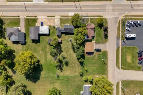 1213 E Main St, Omro, WI 54963 photo 18