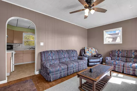 1213 E Main St, Omro, WI 54963 photo 2