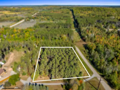 Trellis Lane, Crivitz, WI 54114