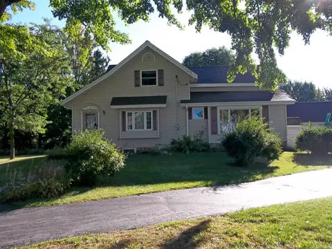 e9061 Sievers Road, Clintonville, WI 54929
