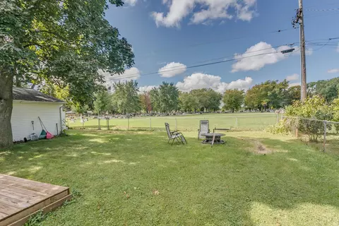 910 Robin St, De Pere, WI 54115 photo 29