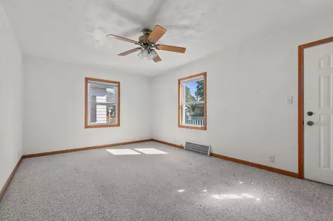 1808 W Summer St, Appleton, WI 54914 photo 2