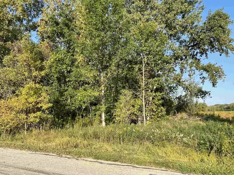 ball park road, Little Suamico, WI 54141