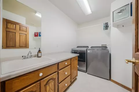 w6068 Greystone Court, Appleton, WI 54915 photo 26