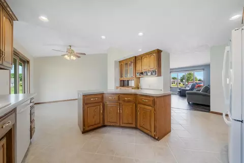 w6068 Greystone Court, Appleton, WI 54915 photo 14