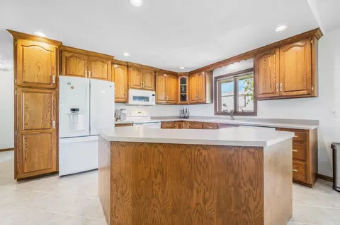 w6068 Greystone Court, Appleton, WI 54915 photo 12