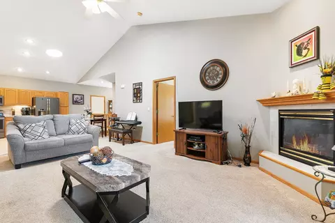 w6151 Victorian Drive, Appleton, WI 54915 photo 9