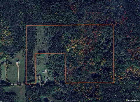 Pagel Road, Iola, WI 54945