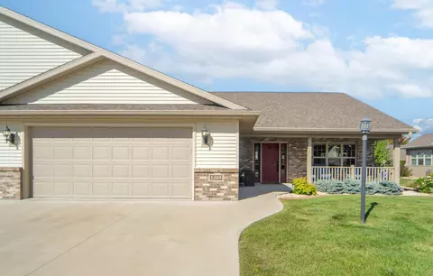 1389 Candlelight Ln, Fond Du Lac, WI 54937