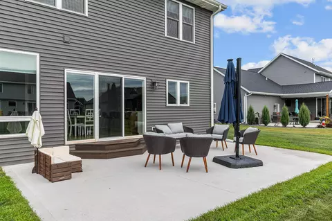 Exterior - w5539 Schreiber Lane, Appleton, WI 54915 photo 7 of 8