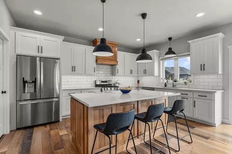 Kitchen - w5539 Schreiber Lane, Appleton, WI 54915 photo 1 of 3