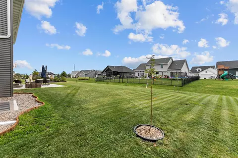 Exterior - w5539 Schreiber Lane, Appleton, WI 54915 photo 5 of 8