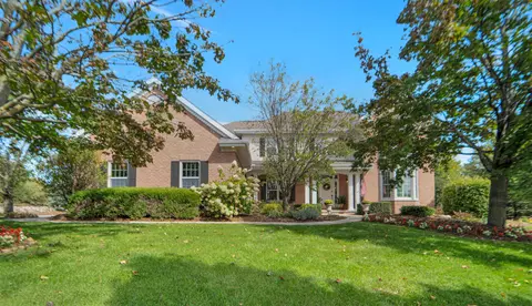 126 E Crossing Meadows Ln, Appleton, WI 54913