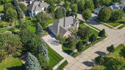 View/Area - 126 E Crossing Meadows Ln, Appleton, WI 54913 photo 4 of 6