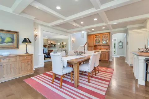 Dining - 126 E Crossing Meadows Ln, Appleton, WI 54913 photo 3 of 5