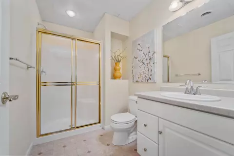 Bath - 126 E Crossing Meadows Ln, Appleton, WI 54913 photo 7 of 7