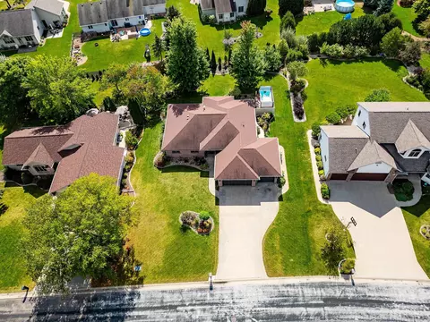 View/Area - w5927 Tranquil Way, Appleton, WI 54915 photo 4 of 7