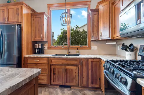 Kitchen - w5927 Tranquil Way, Appleton, WI 54915 photo 1 of 6