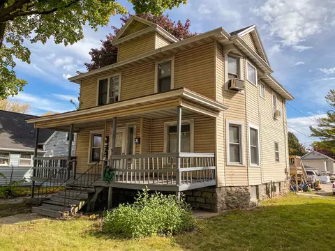 527 S Ashland Ave, Green Bay, WI 54303
