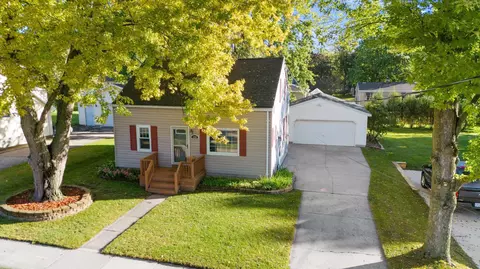 128 Grant St, Kaukauna, WI 54130