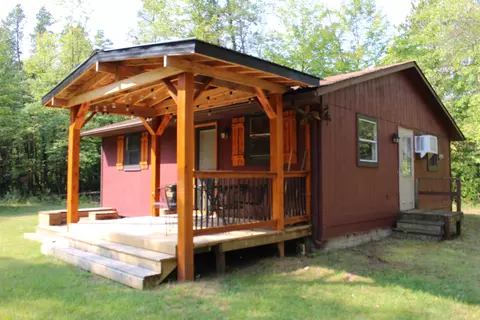 w8873 County Highway W, Crivitz, WI 54114