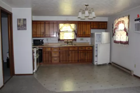 w8873 County Highway W, Crivitz, WI 54114 photo 4