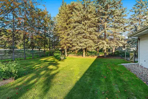 24 Pleasantview Ct, Appleton, WI 54914 photo 5