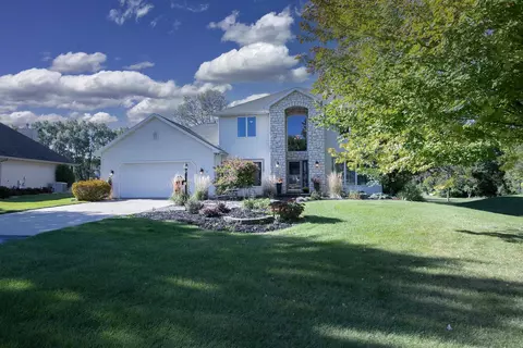 w2505 Fieldside Court, Appleton, WI 54915