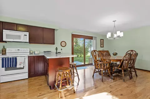 3513 N Windward Ln, Appleton, WI 54911 photo 12