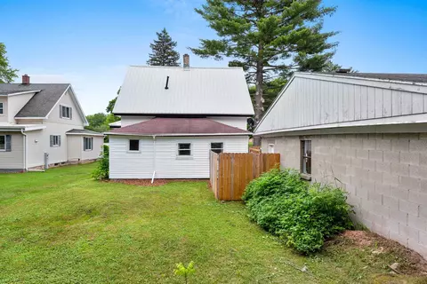 1025 Main St, Gresham, WI 54128 photo 40