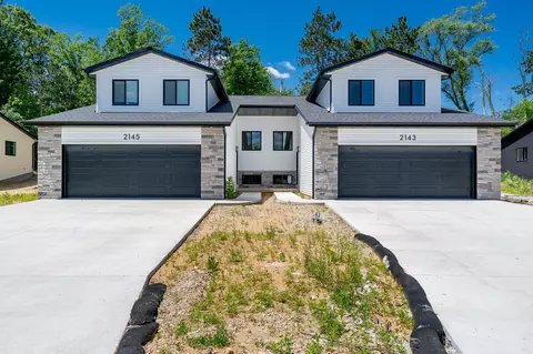 2155 Abbey Rd, New London, WI 54961