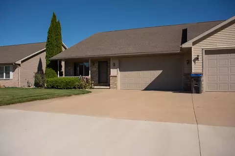 w3152 Westowne Court, Appleton, WI 54915 photo 3