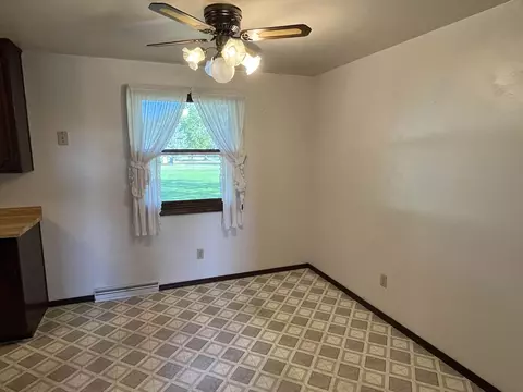 349 Fair St, Wrightstown, WI 54180 photo 7
